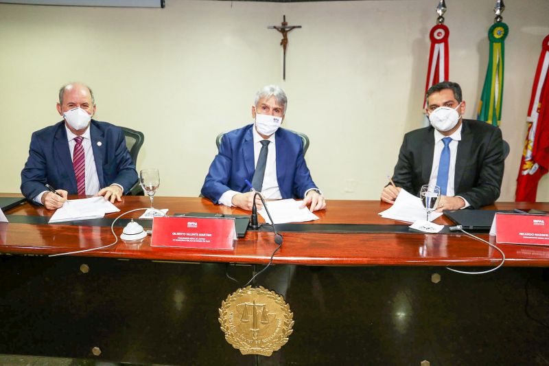 <div class='credito_fotos'>Foto: Bruno Cecim / Ag.Pará | <a href='/midias/2020/originais/6591_8eff217c-08b4-138d-0765-284a594e30ad.jpg' download><i class='fa-solid fa-download'></i> Download</a></div>