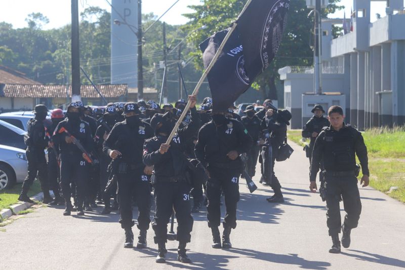 O Governo do Estado inaugurou, nesta segunda-feira (27), o Centro de Recuperação Penitenciário do Pará V (CRPP V). Localizado no Complexo Penitenciário de Americano, no município Santa Izabel, às margens da BR-316, a nova unidade contou com investimento de R$ 11,1 milhões e criou 516 novas vagas no sistema penitenciário estadual. Desde janeiro de 2019, com reformas e novas unidades, o Estado criou 5.290 novas vagas no sistema prisional. <div class='credito_fotos'>Foto: Alex Ribeiro / Ag. Pará | <a href='/midias/2020/originais/6613_31a3656e-5262-b79c-50ad-501cfe3f3893.jpg' download><i class='fa-solid fa-download'></i> Download</a></div>