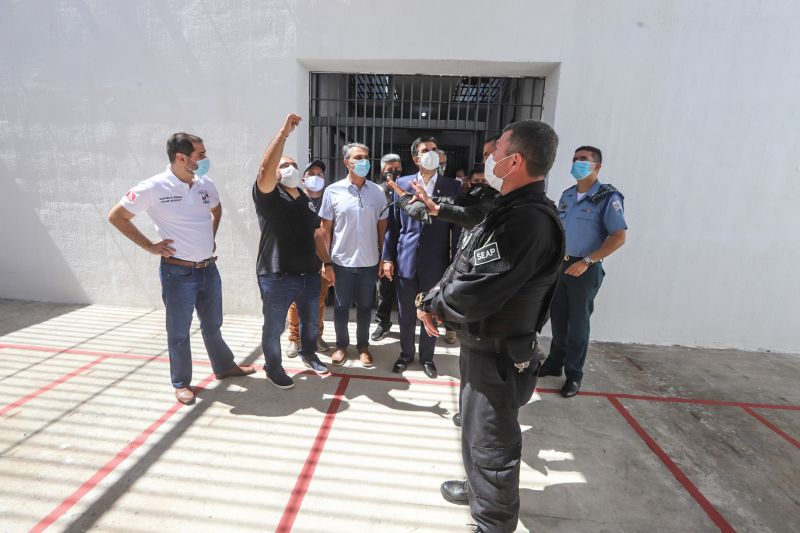 O Governo do Estado inaugurou, nesta segunda-feira (27), o Centro de Recuperação Penitenciário do Pará V (CRPP V). Localizado no Complexo Penitenciário de Americano, no município Santa Izabel, às margens da BR-316, a nova unidade contou com investimento de R$ 11,1 milhões e criou 516 novas vagas no sistema penitenciário estadual. Desde janeiro de 2019, com reformas e novas unidades, o Estado criou 5.290 novas vagas no sistema prisional. <div class='credito_fotos'>Foto: Alex Ribeiro / Ag. Pará | <a href='/midias/2020/originais/6613_6eda64d6-fbcd-2364-fbf3-259f215f9003.jpg' download><i class='fa-solid fa-download'></i> Download</a></div>