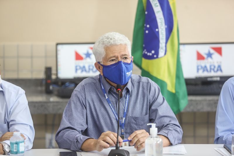 Rubens Cardoso ( Reitor da UEPA) <div class='credito_fotos'>Foto: Alex Ribeiro / Ag. Pará   |   <a href='/midias/2020/originais/6639_c3398000-6bff-d31e-82f4-af610d84aa8b.jpg' download><i class='fa-solid fa-download'></i> Download</a></div>