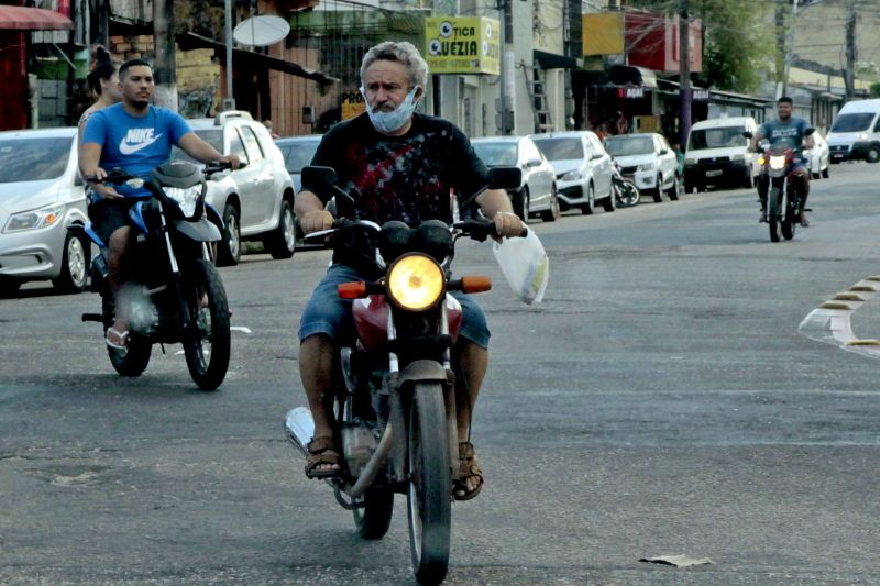 BelÃ©m, ParÃ¡, Brasil . AÃ‡Ã•ES EDUCATIVAS MOTOCICLISTAS - parte 2 - 23/07/2020 <div class='credito_fotos'>Foto: Ricardo Amanajás / Ag. Pará   |   <a href='/midias/2020/originais/6641_af5ae80f-071b-bef8-d52b-06ae92c23fdc.jpg' download><i class='fa-solid fa-download'></i> Download</a></div>