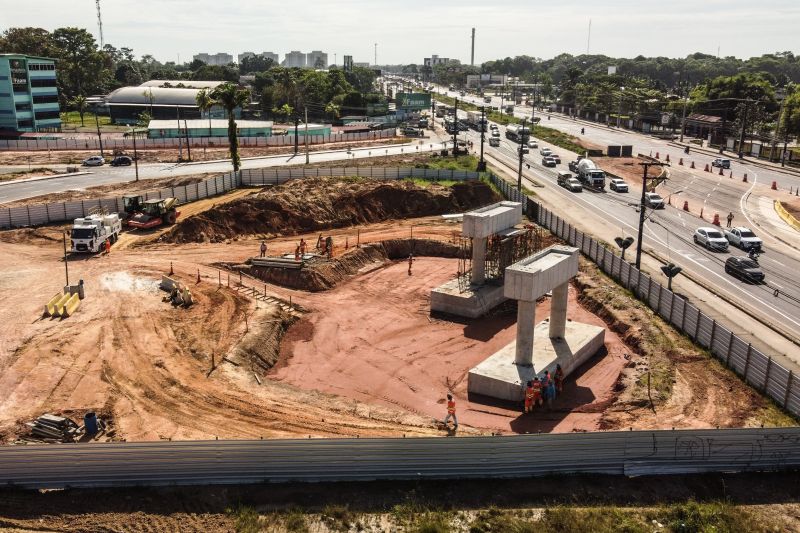 Governo ativa desvios para avanço de obras da rodovia BR-316 <div class='credito_fotos'>Foto: Roni Moreira / Ag.Pará   |   <a href='/midias/2020/originais/6655_58e91291-ac51-cea3-5182-37694aaeabd9.jpg' download><i class='fa-solid fa-download'></i> Download</a></div>