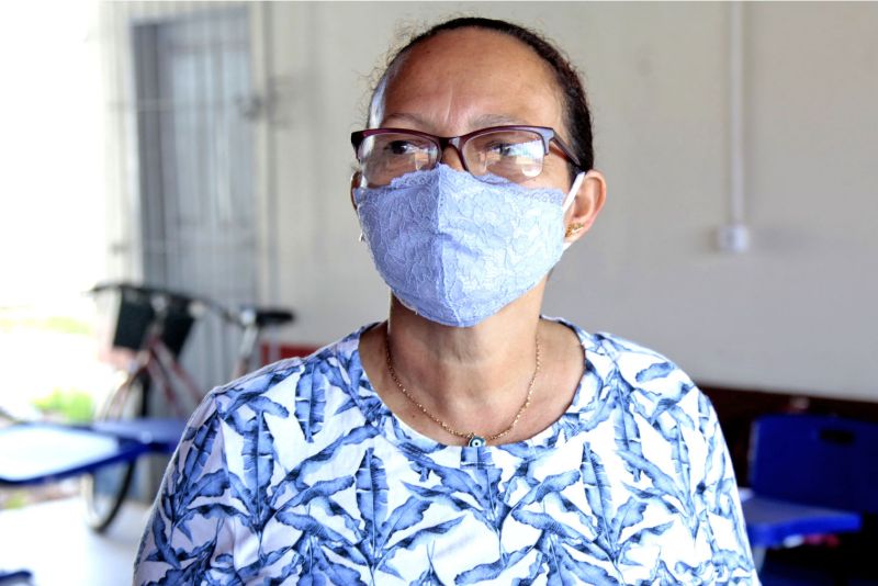 BelÃ©m, ParÃ¡, Brasil. ÃšLTIMO DIA POLICLINICA ITINERANTE - Nete Souza, serviÃ§os gerais - 30/08/2020. Foto: Ricardo AmanajÃ¡s / Ag ParÃ¡. <div class='credito_fotos'>Foto: Ricardo Amanajás / Ag. Pará   |   <a href='/midias/2020/originais/6777_a52db187-a0a6-006c-858d-f2813fe37f32.jpg' download><i class='fa-solid fa-download'></i> Download</a></div>