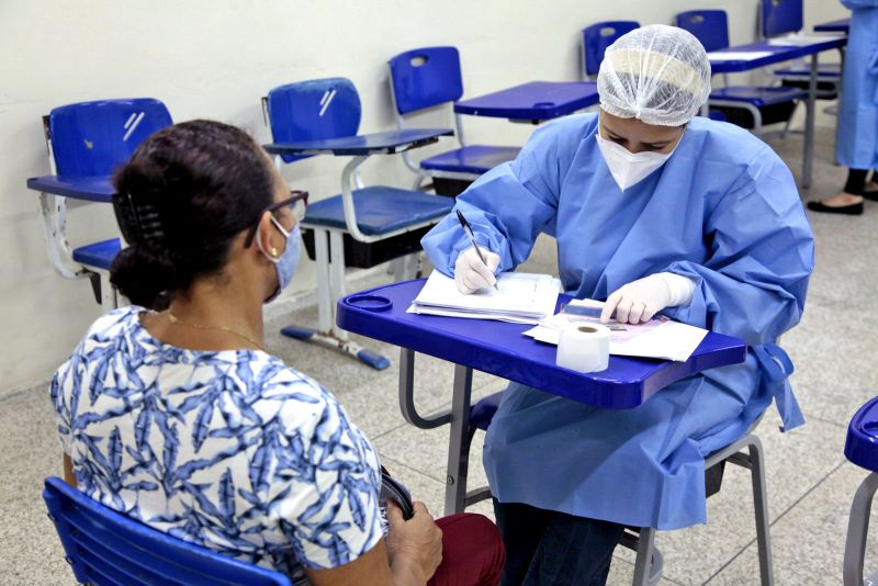 BelÃ©m, ParÃ¡, Brasil. ÃšLTIMO DIA POLICLINICA ITINERANTE - Nete Souza, serviÃ§os gerais - 30/08/2020. Foto: Ricardo AmanajÃ¡s / Ag ParÃ¡. <div class='credito_fotos'>Foto: Ricardo Amanajás / Ag. Pará   |   <a href='/midias/2020/originais/6777_fa9d5c07-8649-3058-d372-eb3afeba8a77.jpg' download><i class='fa-solid fa-download'></i> Download</a></div>