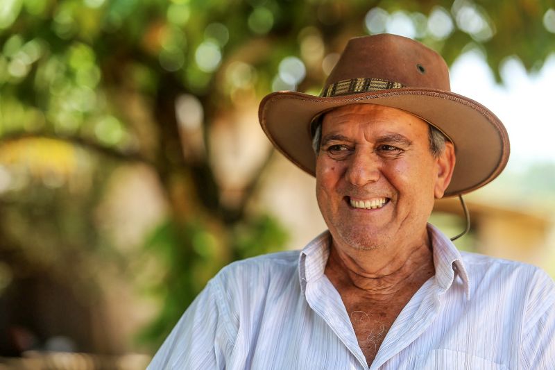 na foto: Francisco Pereira - Produtor Rural da Vila Nereu (1) <div class='credito_fotos'>Foto: Bruno Cecim / Ag.Pará   |   <a href='/midias/2020/originais/6791_60ae8f62-0b5b-0ec8-9d65-07bd3384e6d0.jpg' download><i class='fa-solid fa-download'></i> Download</a></div>