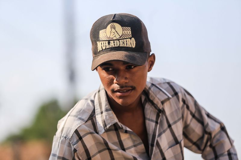 Vinícios Cruz de Jesus, 18 anos <div class='credito_fotos'>Foto: Jader Paes / Agência Pará   |   <a href='/midias/2020/originais/6905_5e14be0f-f64d-50ba-c10a-0f7de7c41a88.jpg' download><i class='fa-solid fa-download'></i> Download</a></div>