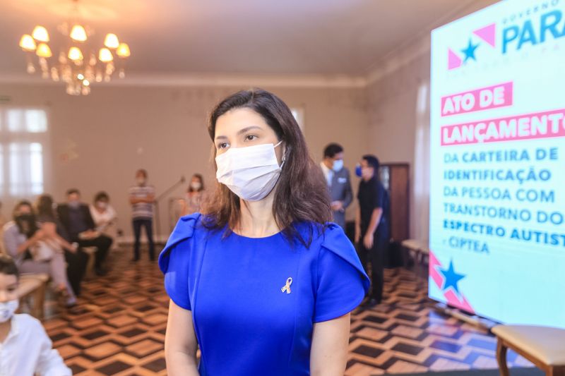 coordenadora estadual de políticas para o autismo, Nayara Barbalho.  <div class='credito_fotos'>Foto: Jader Paes / Agência Pará   |   <a href='/midias/2020/originais/6923_208e14bf-fde7-43c6-25b7-0bb63f9e5431.jpg' download><i class='fa-solid fa-download'></i> Download</a></div>