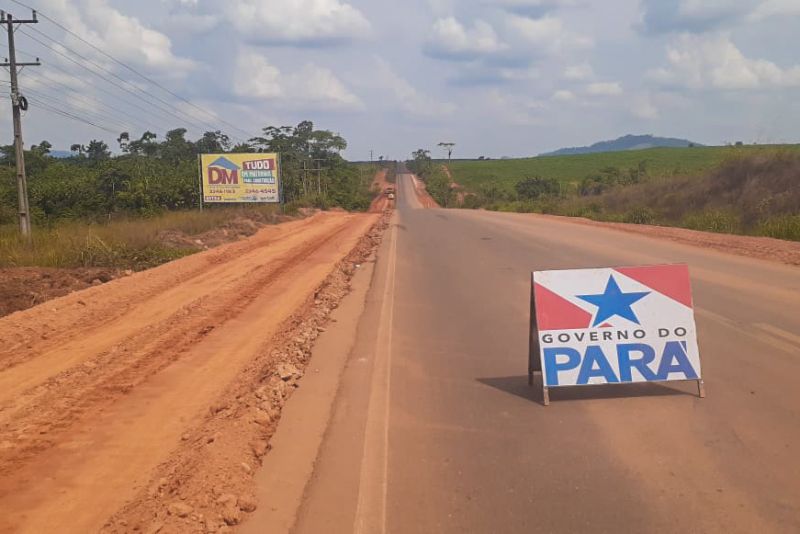 trecho entre as cidades de Curionópolis e Parauapebas <div class='credito_fotos'>Foto: ASCOM SETRAN   |   <a href='/midias/2020/originais/7019_83ba2fa8-41b6-afbe-88d4-e2d819e22933.jpg' download><i class='fa-solid fa-download'></i> Download</a></div>