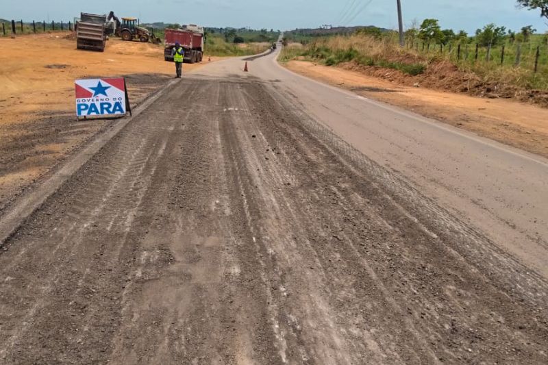 trecho entre as cidades de Curionópolis e Parauapebas <div class='credito_fotos'>Foto: ASCOM SETRAN   |   <a href='/midias/2020/originais/7019_9b749b0f-e3a6-37e1-7349-22667e4ddcc8.jpg' download><i class='fa-solid fa-download'></i> Download</a></div>