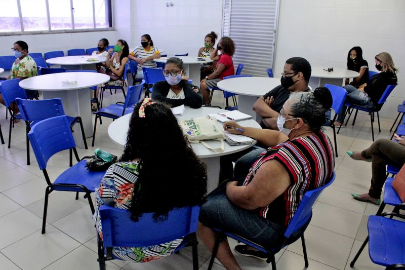 BelÃ©m, ParÃ¡, Brasil. TERPAZ MANIPULAÃ‡ÃƒO ALIMENTOS - 18/11/2020 <div class='credito_fotos'>Foto: Ricardo Amanajás / Ag. Pará   |   <a href='/midias/2020/originais/7039_a8e1440b-3a52-14bb-8fe6-bf877b496b74.jpg' download><i class='fa-solid fa-download'></i> Download</a></div>