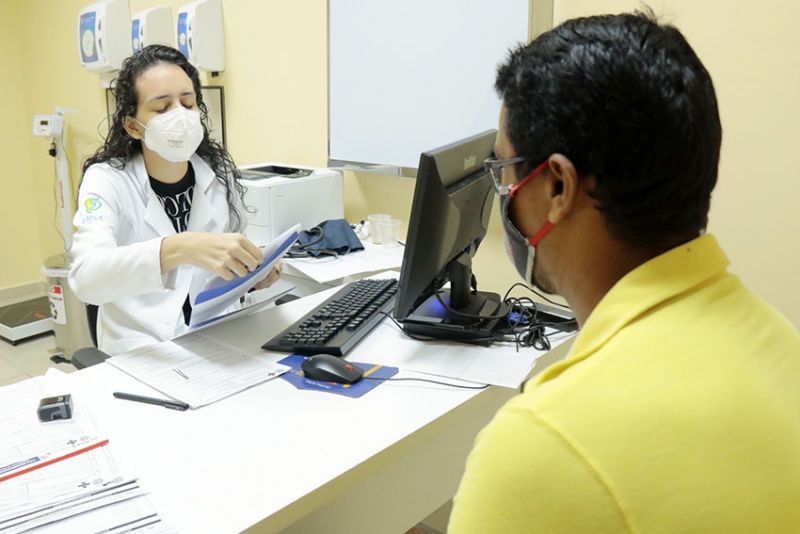 BelÃ©m, ParÃ¡, Brasil. INÃCIO ATENDIMENTO PÃ“S COVID - MAITE GADELHA - MÃ‰DICA CLÃNICA GERAL - 02/12/2020. <div class='credito_fotos'>Foto: Ricardo Amanajás / Ag. Pará   |   <a href='/midias/2020/originais/7068_6d96c6a7-c94b-41d6-06bd-fe4c1afc6dd5.jpg' download><i class='fa-solid fa-download'></i> Download</a></div>