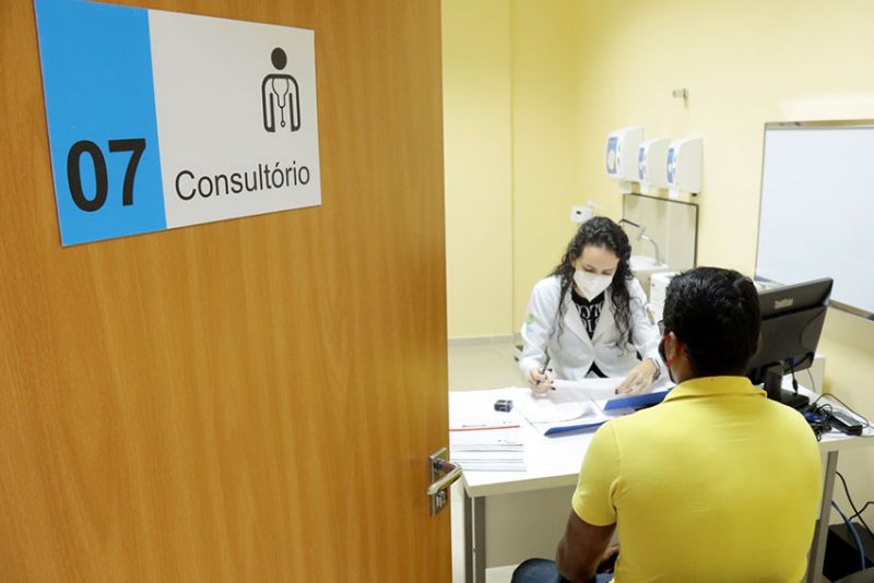 BelÃ©m, ParÃ¡, Brasil. INÃCIO ATENDIMENTO PÃ“S COVID - MAITE GADELHA - MÃ‰DICA CLÃNICA GERAL - 02/12/2020. <div class='credito_fotos'>Foto: Ricardo Amanajás / Ag. Pará   |   <a href='/midias/2020/originais/7068_bf80b516-5eb4-b1ab-8fda-c011f5aff244.jpg' download><i class='fa-solid fa-download'></i> Download</a></div>