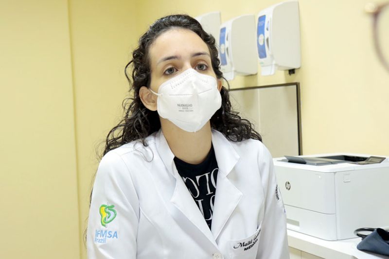 BelÃ©m, ParÃ¡, Brasil. INÃCIO ATENDIMENTO PÃ“S COVID - MAITE GADELHA - MÃ‰DICA CLÃNICA GERAL - 02/12/2020. <div class='credito_fotos'>Foto: Ricardo Amanajás / Ag. Pará   |   <a href='/midias/2020/originais/7068_e24d9230-97bb-3896-10a0-e7a551a4af2d.jpg' download><i class='fa-solid fa-download'></i> Download</a></div>