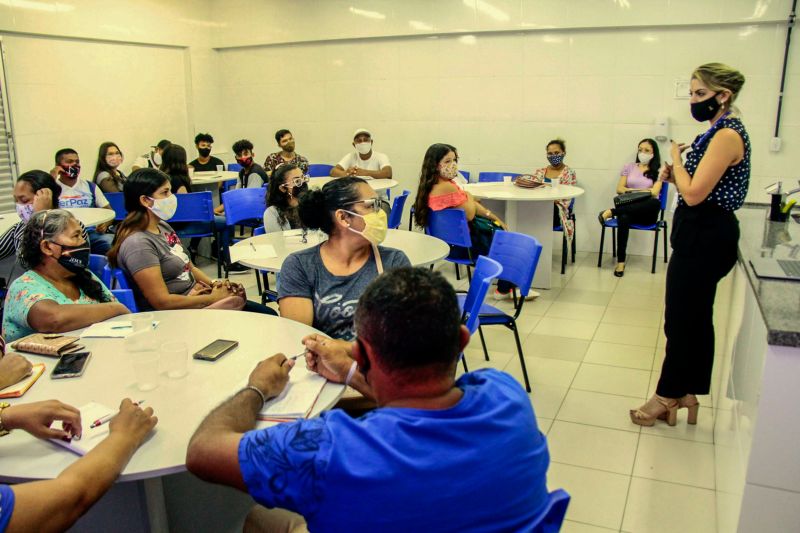 BelÃ©m, ParÃ¡, Brasil. TERPAZ MANIPULAÃ‡ÃƒO DE ALIMENTOS - 09/12/2020 <div class='credito_fotos'>Foto: Ricardo Amanajás / Ag. Pará   |   <a href='/midias/2020/originais/7090_e8b7abd1-1b5e-59ae-b84e-25bd35845c27.jpg' download><i class='fa-solid fa-download'></i> Download</a></div>