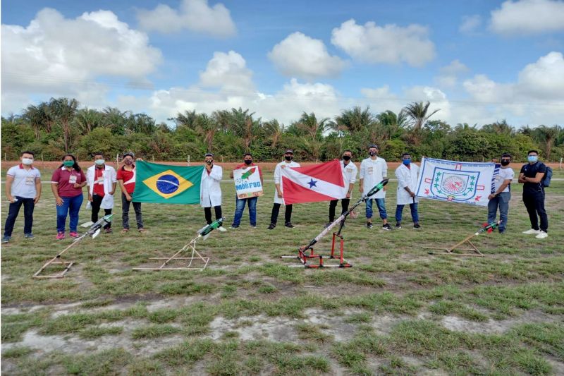 Alunos da Escola Técnica de Salvaterra conquistam premiação na Mostra Brasileira de Foguetes <div class='credito_fotos'>Foto: ASCOM SEDUC   |   <a href='/midias/2020/originais/7112_0afb96a6-670f-424f-6d4e-bf8b2ddcb268.jpg' download><i class='fa-solid fa-download'></i> Download</a></div>