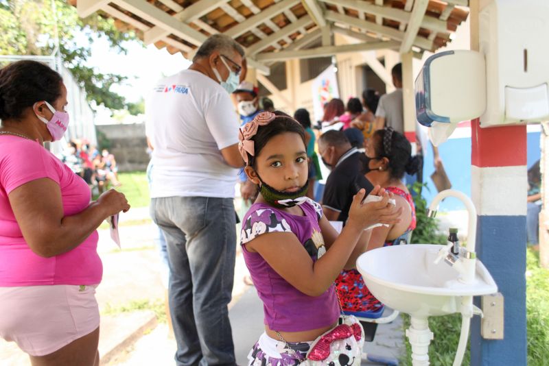 Caravana Cidadania em Benevides
 <div class='credito_fotos'>Foto: Wagner Almeida/ Ascom Sejudh   |   <a href='/midias/2020/originais/7126_7f39e1cc-7d3a-0ba2-d9e6-2e735f17db8b.jpg' download><i class='fa-solid fa-download'></i> Download</a></div>