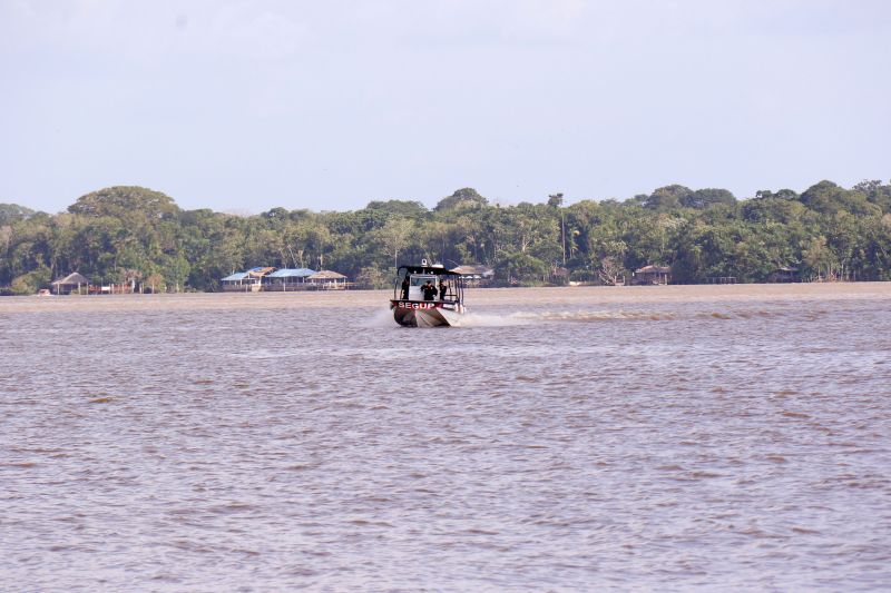 Governo entrega primeiros veículos blindados para segurança pública do Pará <div class='credito_fotos'>Foto: Ricardo Amanajás / Ag. Pará   |   <a href='/midias/2020/originais/7135_280f9ec3-86c8-b21e-16fb-785f2ddb1546.jpg' download><i class='fa-solid fa-download'></i> Download</a></div>