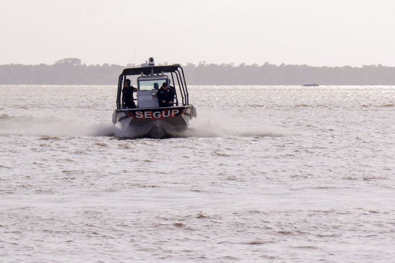 Governo entrega primeiros veículos blindados para segurança pública do Pará <div class='credito_fotos'>Foto: Ricardo Amanajás / Ag. Pará   |   <a href='/midias/2020/originais/7135_588b8700-8667-01ca-4cdb-b825301dcbed.jpg' download><i class='fa-solid fa-download'></i> Download</a></div>