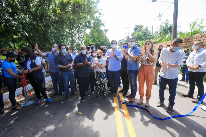 No aniversário de Benevides, Governo beneficia 55 mil moradores com ações do 'Asfalto Por Todo Pará <div class='credito_fotos'>Foto: Jader Paes / Agência Pará   |   <a href='/midias/2020/originais/7148_77f23649-02fb-00a4-94ae-d8620da67b23.jpg' download><i class='fa-solid fa-download'></i> Download</a></div>