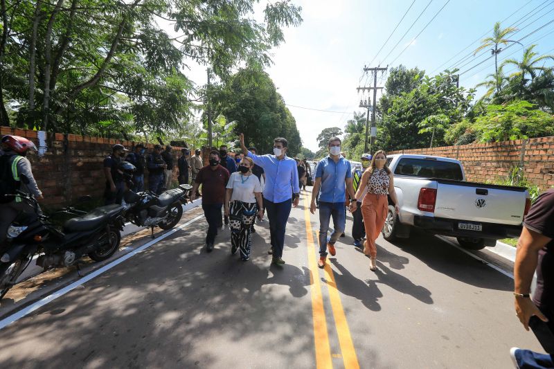 No aniversário de Benevides, Governo beneficia 55 mil moradores com ações do 'Asfalto Por Todo Pará <div class='credito_fotos'>Foto: Jader Paes / Agência Pará   |   <a href='/midias/2020/originais/7148_f361945b-121b-7245-d944-a39d00d9960e.jpg' download><i class='fa-solid fa-download'></i> Download</a></div>