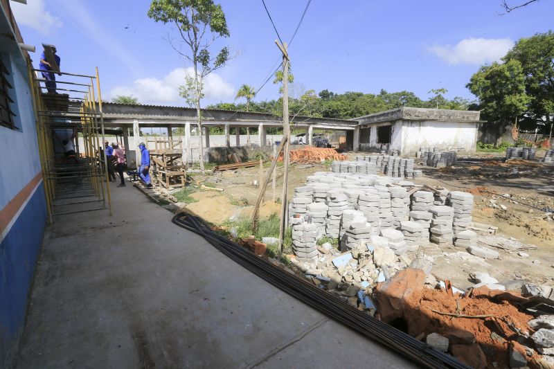 Governo do Estado visitou Hospital Maternidade - Benevides <div class='credito_fotos'>Foto: Jader Paes / Agência Pará   |   <a href='/midias/2020/originais/7149_b0ce4adb-7a3c-43b8-999b-de325bfa358b.jpg' download><i class='fa-solid fa-download'></i> Download</a></div>