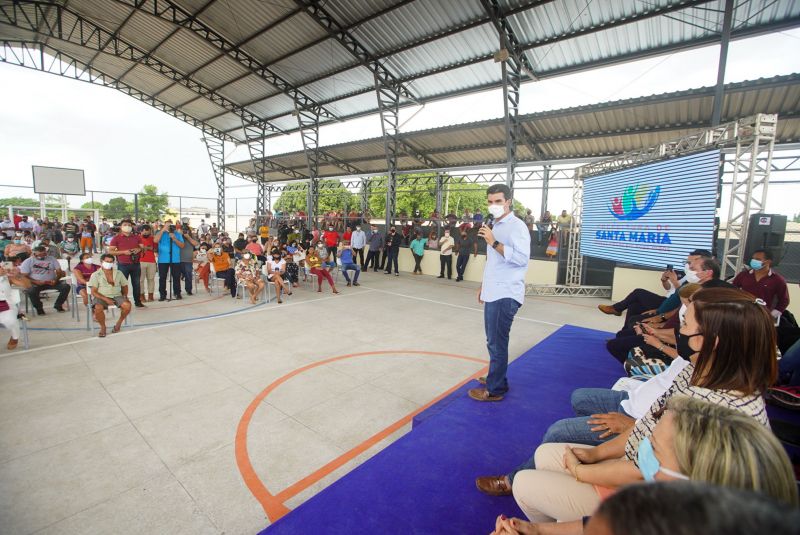 Governo do Estado Entrega títulos de terra em Santa Maria do Pará <div class='credito_fotos'>Foto: Marco Santos / Ag. Pará   |   <a href='/midias/2020/originais/7150_179e241c-ab7d-07b0-96c8-ada3b8f03c0e.jpg' download><i class='fa-solid fa-download'></i> Download</a></div>