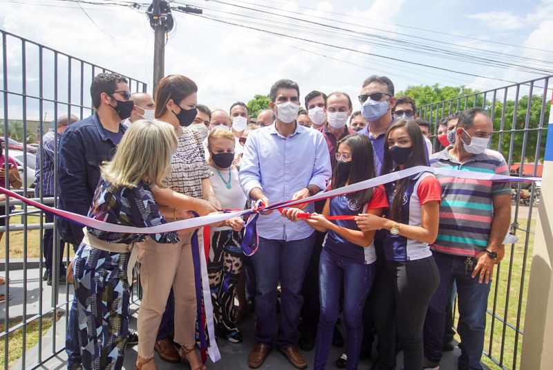 Governo inaugura Escola Severiano Benedito de Souza em Santa Maria do Pará <div class='credito_fotos'>Foto: Marco Santos / Ag. Pará   |   <a href='/midias/2020/originais/7152_c9bde51d-53ba-3cd1-9b84-d370d3e939fa.jpg' download><i class='fa-solid fa-download'></i> Download</a></div>