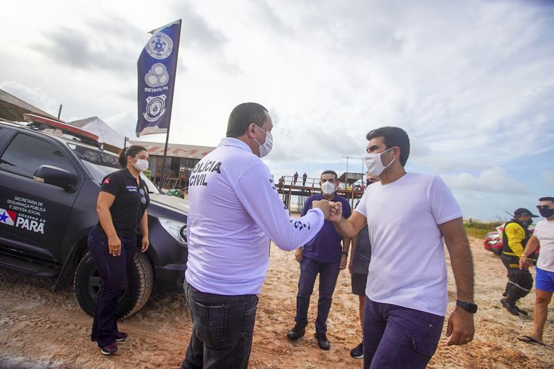 Governador acompanha trabalho de segurança pública do Centro Integrado de Comando em Salinópolis <div class='credito_fotos'>Foto: Marco Santos / Ag. Pará   |   <a href='/midias/2020/originais/7156_64dd0b69-8511-b0f6-69eb-59692f3f91f6.jpg' download><i class='fa-solid fa-download'></i> Download</a></div>