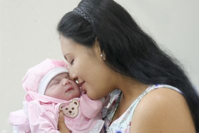 galeria: Alice é a primeira bebê a nascer em 2020 na Santa Casa do Pará