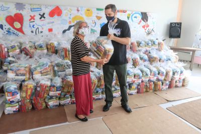 notícia: Segup mobiliza servidores e arrecada 10 toneladas em alimentos 