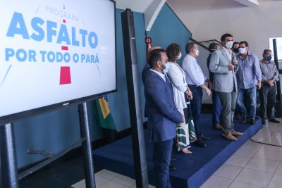 galeria: Governador Helder Barbalho lança programa de pavimentação em Belém