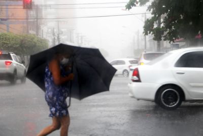 notícia: Semana de Natal será de chuva em todo o Pará, afirma Semas
