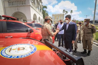 galeria: Governador Helder Barbalho entrega viaturas - Bombeiros