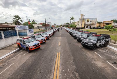 notícia: Governo conclui entregas de viaturas em Capanema com renovação da frota do Caetés