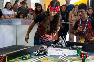notícia: Escola Jarbas Passarinho vai disputar etapa nacional de torneio de robótica