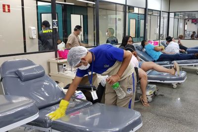 notícia: Mais de 300 doadores compareceram para doar sangue neste final de semana