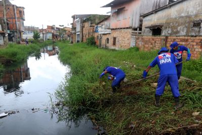 notícia: Governo executa limpeza de canais nos bairros Guamá e Terra Firme