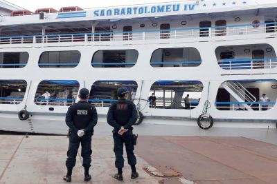 notícia: Polícia Militar aumenta fiscalização nos rios entre Juruti e o Amazonas