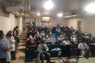notícia: Profissionais de saúde contratados pela Santa Casa já atendem pacientes de Covid-19 