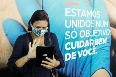 notícia: Hospital de Campanha de Belém chega a 500 videochamadas entre pacientes e familiares