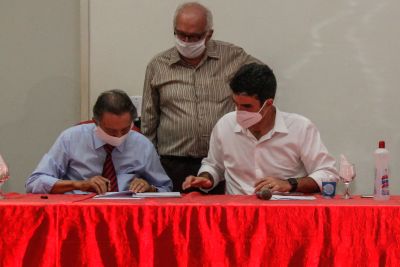 notícia: Governo assina convênio para construção do Hospital de Campanha de Altamira