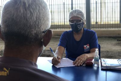 notícia: Seaster dá apoio psicológico a abrigados no Mangueirão  