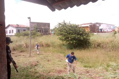 notícia: Internos de unidades prisionais de Abaetetuba fazem limpeza em escola estadual