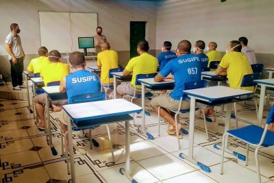 notícia: Palestra ensina técnicas de vendas para custodiados do PEM I