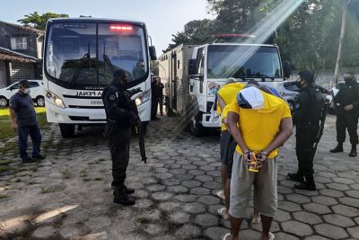 notícia: Seap transfere 200 custodiados durante a Operação Cerberus