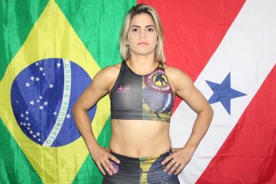 notícia: Lutadora participa do Shooto 106 no Rio de Janeiro em desafio do MMA pelo peso palha