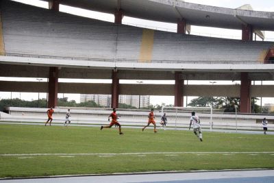 notícia: No Mangueirão, Tuna vence Sport Real por 1 a 0 e volta para a primeira divisão 
