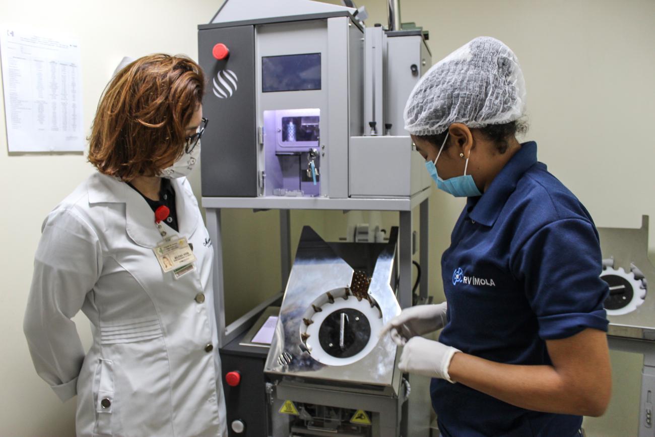 Hospital de Clínicas alia tecnologia e gestão de farmácia para segurança do  paciente | Agência Pará