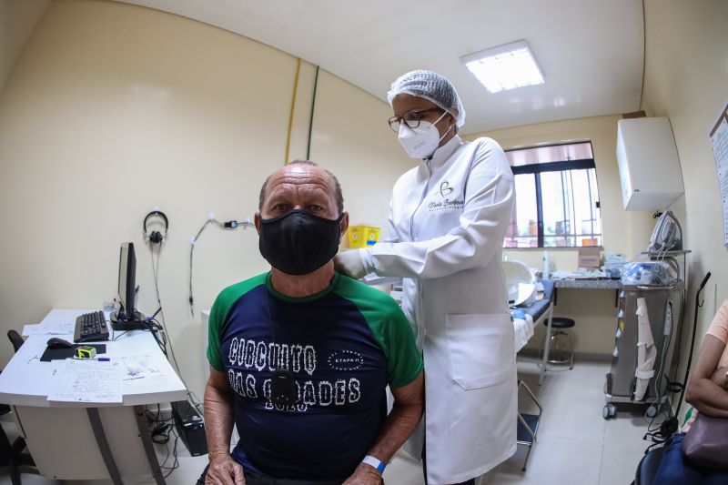 Carlos Alberto Serrão, 61anos paciente <div class='credito_fotos'>Foto: Marco Santos / Ag. Pará   |   <a href='/midias/2021/originais/10000_c729735f-248f-d0db-e0f3-9f156e688e88.jpg' download><i class='fa-solid fa-download'></i> Download</a></div>