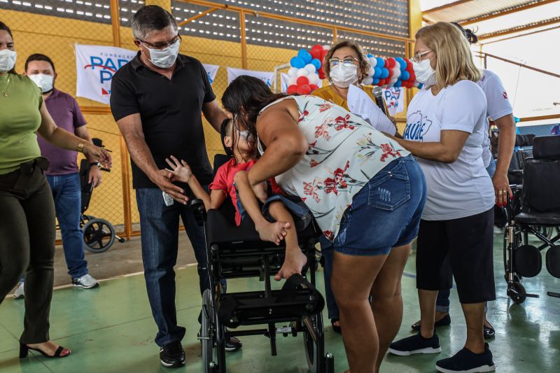 Para paz no aniversário de Salinópolis Fotos Marco Santos/marco santos <div class='credito_fotos'>Foto: Marco Santos / Ag. Pará   |   <a href='/midias/2021/originais/10090_5edb19f1-0ce2-3a59-a980-b6ee1532af78.jpg' download><i class='fa-solid fa-download'></i> Download</a></div>